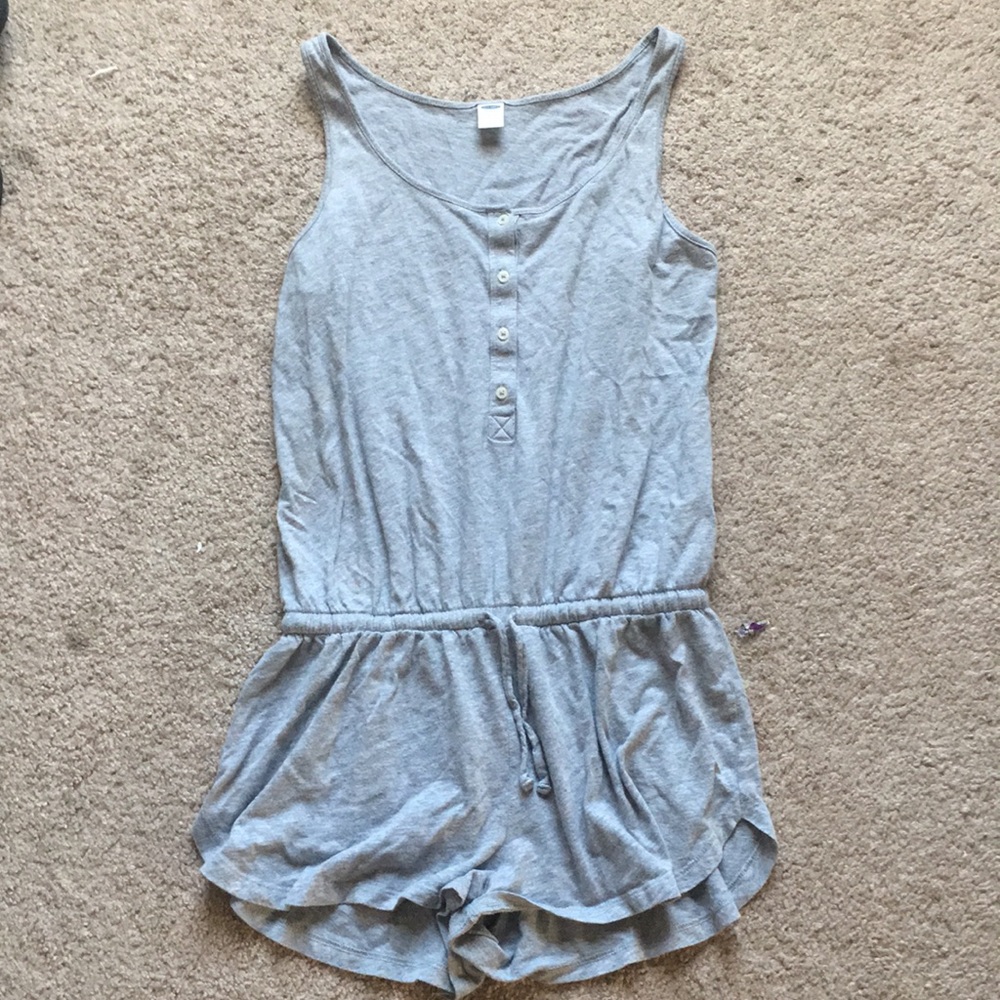 grey romper